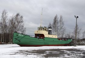 Museolaiva Santtu paikallaan Reposaaressa.