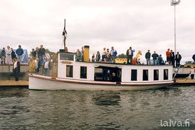 Höyryvene Satu Turussa 1998.