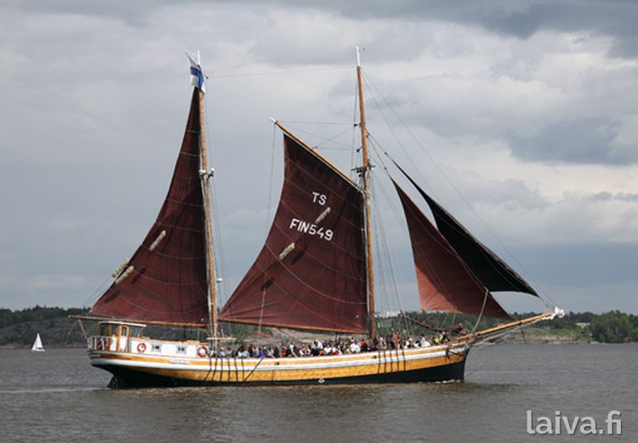Valborg Helsingissä 2012.